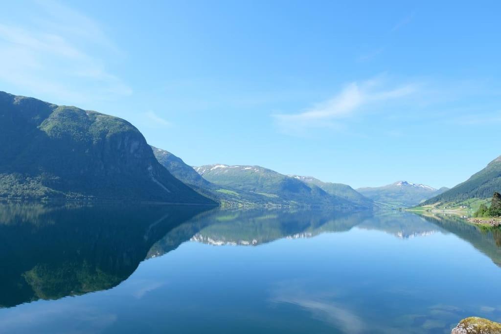 Apartment With Lake View In Jolster Årdal Exterior foto